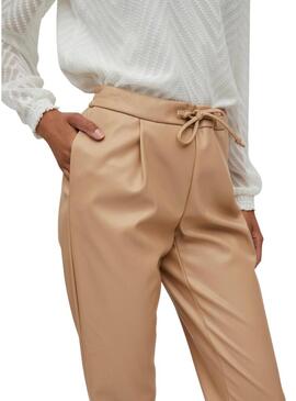 Pantaloni Vila Vinile Similpelle per Donna Camel