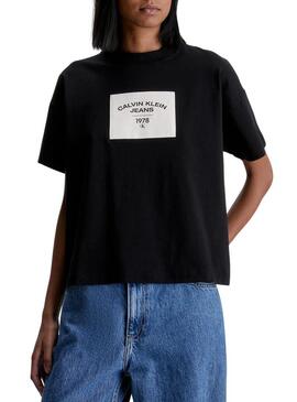 T-Shirt Calvin Klein Patch Nero per Donna