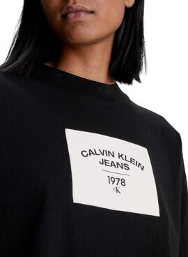 T-Shirt Calvin Klein Patch Nero per Donna