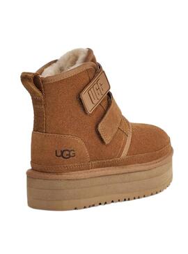 Stivales UGG K Neumel Platform Marrone per Bambina