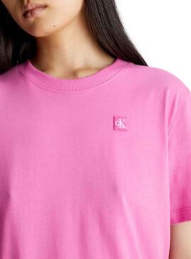 T-Shirt Calvin Klein Embro Badge Rosa per Donna