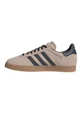 Sneakers Adidas Gazelle marroni per uomo.