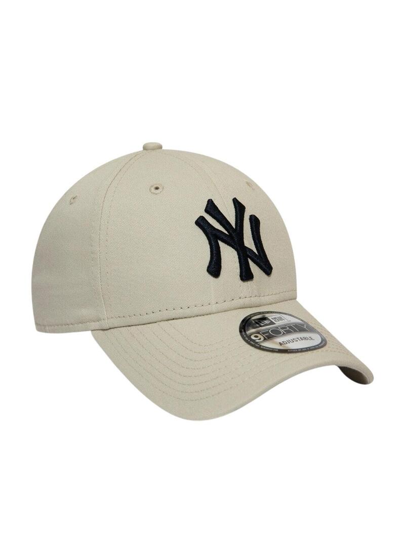 Cappellino New Era League Essential 940 Beige