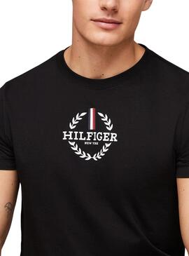 Maglietta Tommy Hilfiger Global nera per uomo.