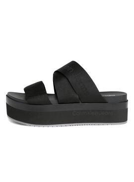 Sandali Calvin Klein Jeans platform neri da donna.