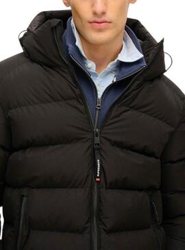 Giacca trapuntata Superdry con cappuccio Sports nera da uomo.