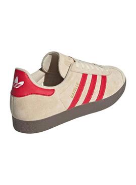 Sneakers Adidas Gazelle beige per uomo.