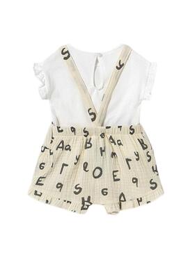 Set Mayoral pettorina e maglietta beige per bambino.