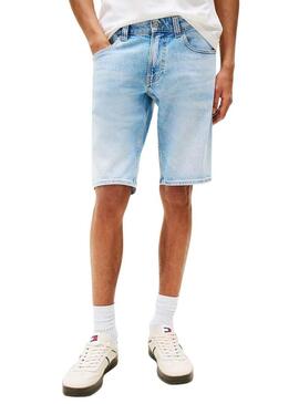 Bermuda Tommy Jeans Ronnie in denim chiaro per uomo.