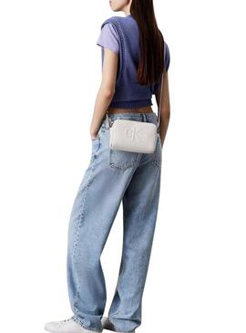Borsa Calvin Klein Jeans Sculpted Camera bianca per donna