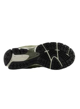 Scarpe New Balance U2002R CA verde per uomo