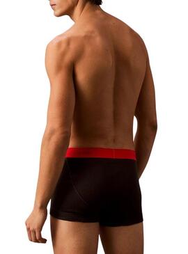 Pacco di 3 mutande Calvin Klein boxer nere per uomo.