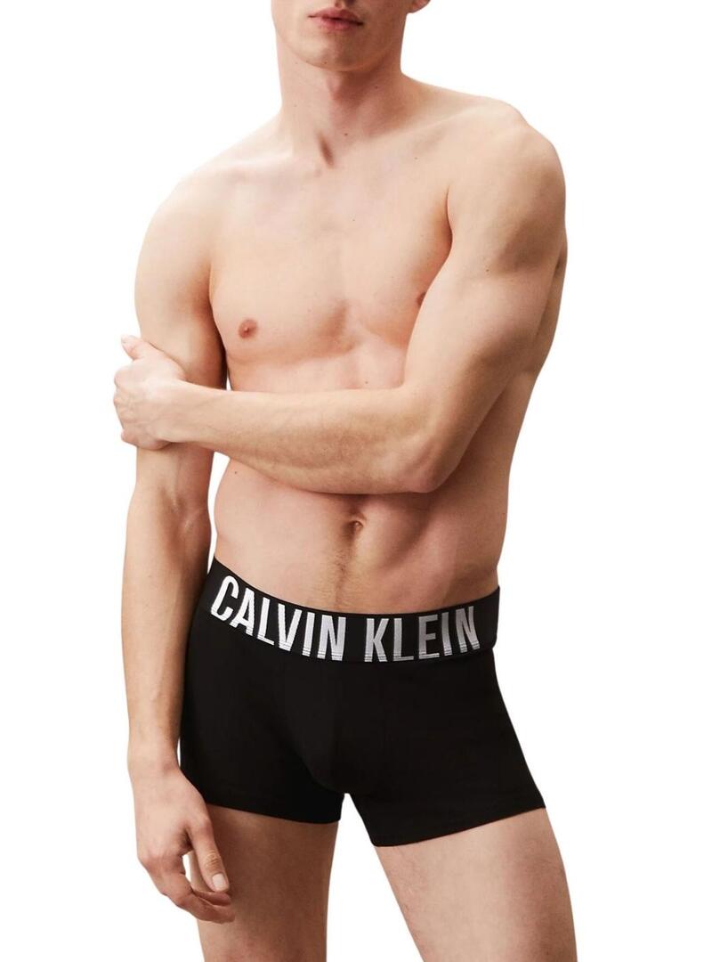 Confezione da 3 slip aderenti Calvin Klein neri per uomo.