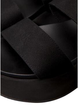 Sandali Calvin Klein con plateau neri per donna.