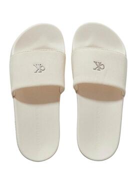 Ciabatte Calvin Klein monogramma beige per donna.