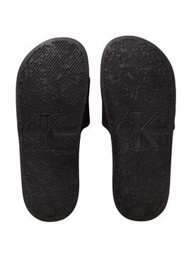 Ciabatte Calvin Klein monogramma nere da donna.