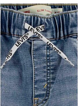 Pantaloni in denim Levi's slim taper con elastico blu per bambini.