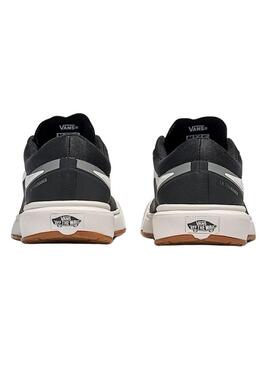 Scarpe Vans Ultrarange nere per uomo.