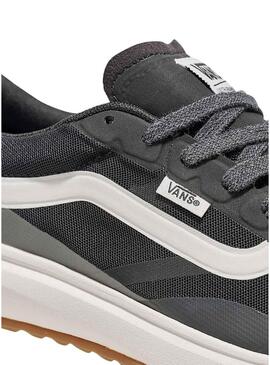 Scarpe Vans Ultrarange nere per uomo.
