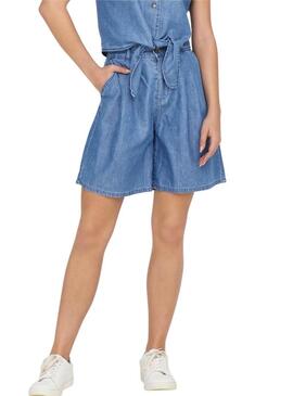 Bermuda Only Bea in denim blu per donna.