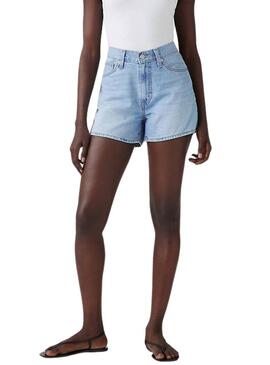 Pantaloni corti Levis anni '80 Mom in denim chiaro per donna