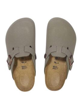 Zoccoli Birkenstock color topo per bambino e bambina.