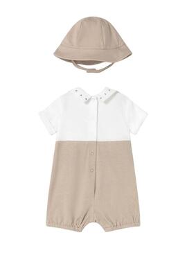 Tuta, pettorina e cappello Mayoral beige per bambino