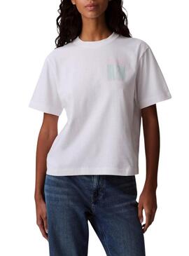 Maglietta Calvin Klein Jeans Boxy bianca per donna