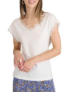 Camicia Naf Naf in pizzo beige per donna.