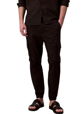 Pantaloni cargo Calvin Klein Jeans neri in ripstop per uomo