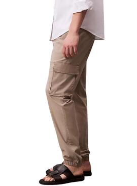 Pantaloni cargo Calvin Klein Jeans in ripstop color kaki per uomo