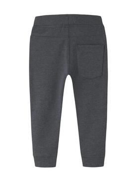 Pantaloni sportivi Name It Vimo grigi per bambino.