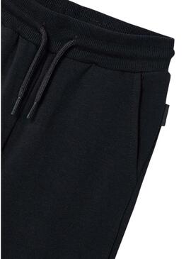 Pantaloni sportivi di base neri per bambino Mayoral.