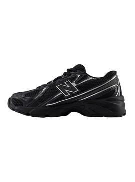 Scarpe New Balance 740 nere per bambini.