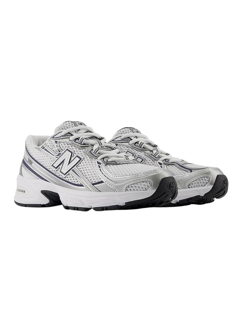 Scarpe New Balance 740 bianche per bambini.