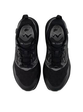 Scarpe da corsa New Balance Fresh Foam X Hierro v9 turchese per uomo.