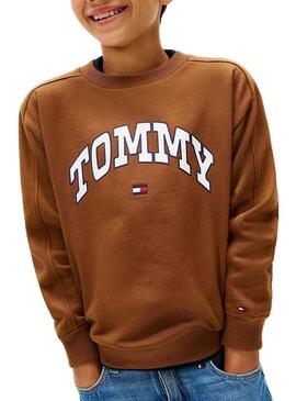 Felpa Tommy Hilfiger Varsity marrone per bambino.