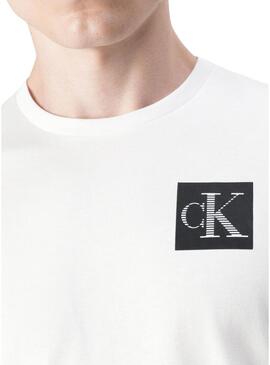 Maglietta Calvin Klein Gradient Monogram bianca per uomo.
