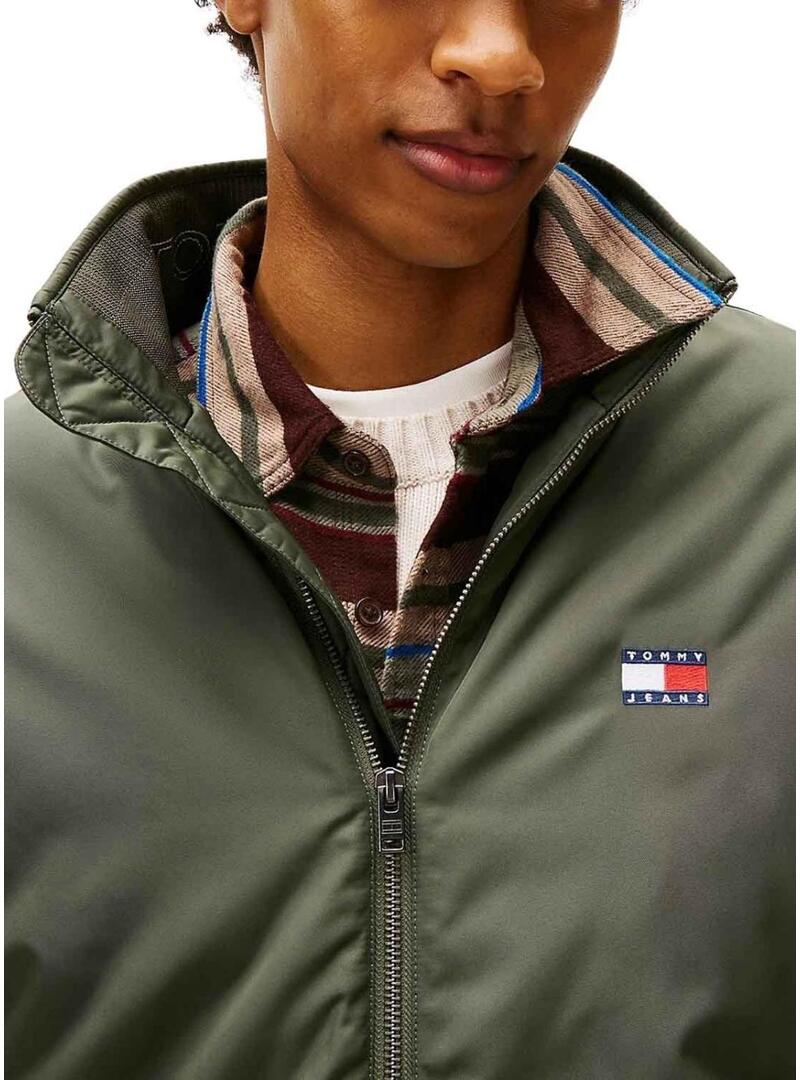 Giacca Tommy Jeans Essential Padded verde per uomo.
