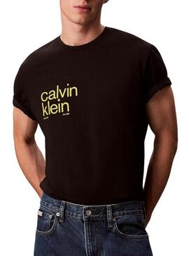 Maglietta Calvin Klein cerchio nero per uomo.