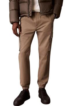 Pantaloni cargo Calvin Klein Jeans color tostato per uomo