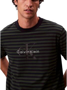 Maglietta Calvin Klein con monologo a strisce verdi stampato per uomo