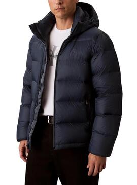 Giacca trapuntata Calvin Klein con cappuccio blu scuro per uomo