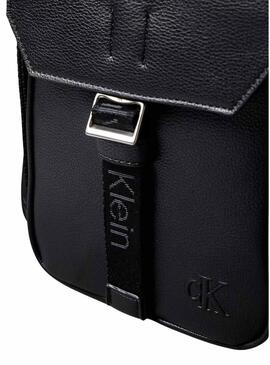 Borsa Calvin Klein Reporter Cargo con patta nera per uomo