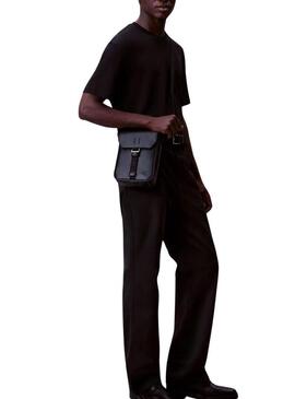 Borsa Calvin Klein Reporter Cargo con patta nera per uomo