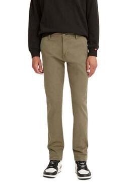 Pantaloni Levis XX Chino Standard Taper verdi per uomo