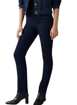 Pantaloni in denim scuro Levis 724 per donna.