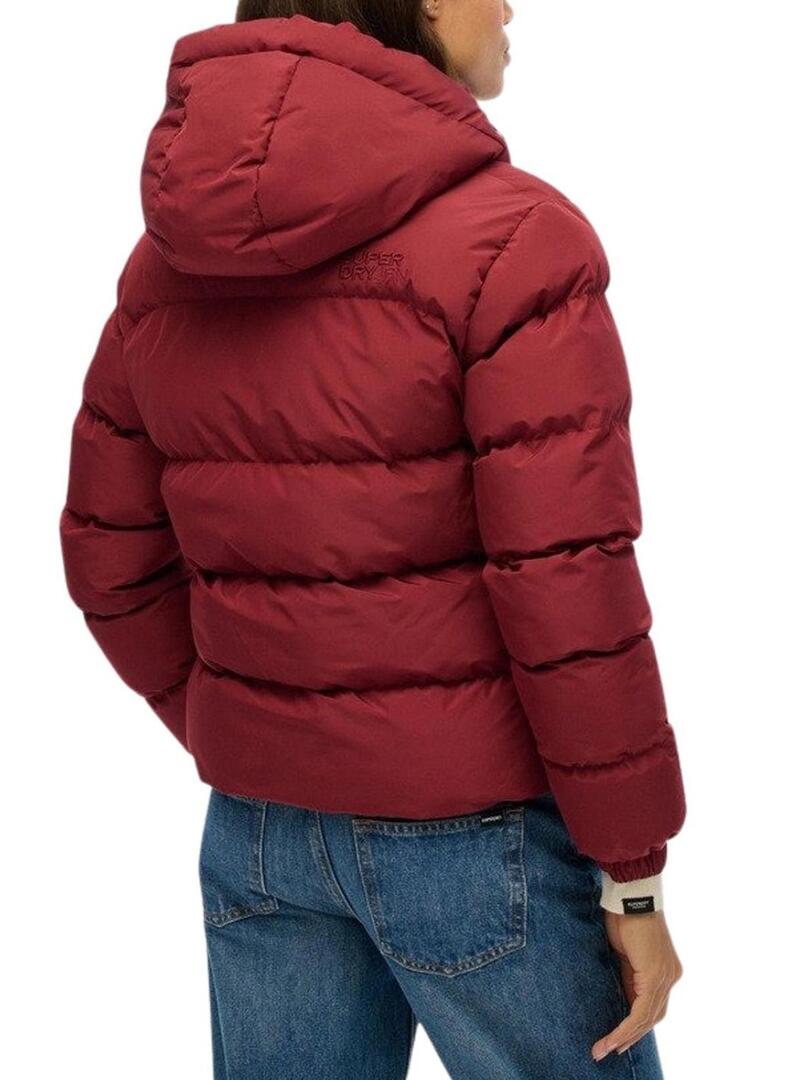 Cappotto imbottito granata con cappuccio Superdry Hooded Sports Puffer per donna.