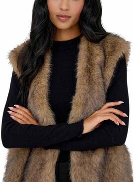 Gilet Only Dawn in pelo sintetico color tostato per donna