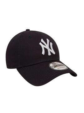 Cappello New Era New York Yankees Essential 9FORTY blu marino